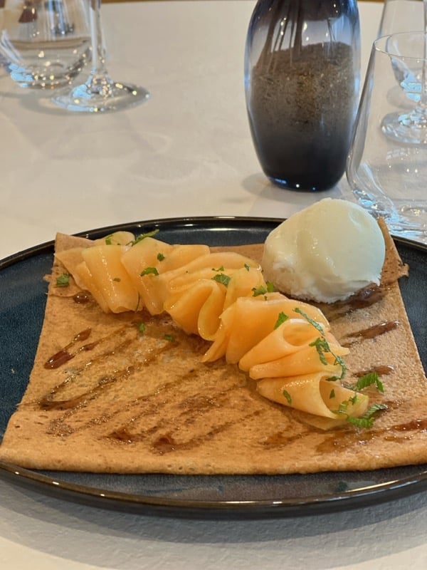 Crêpe au melon et caramel mojito maison avec glace artisanale citron – La CRÊPERIE Le Nazaire à Saint-Nazaire