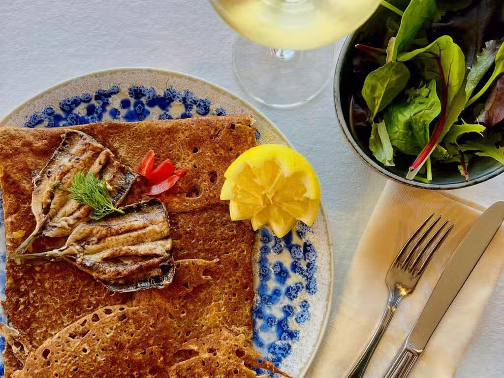 Galette de blé noir signature à la sardine fraiche au Nazaire à Saint-Nazaire